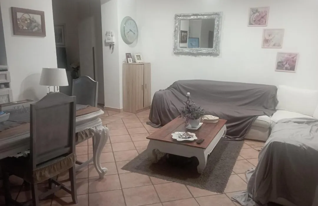 Semplicemente a casa-1